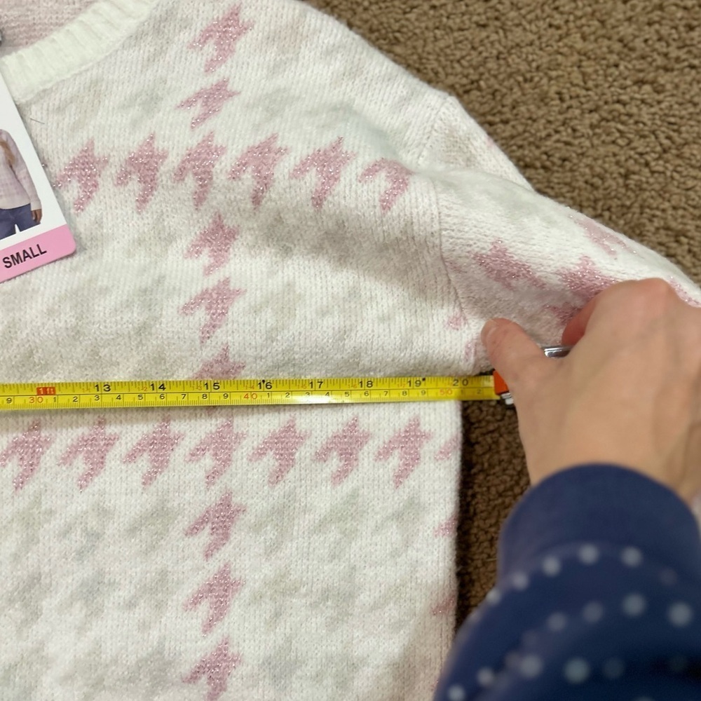 525 America Pink & Cream Houndstooth Crew Neck Sweater | Classic Cozy Knit NWT - Picture 6 of 8